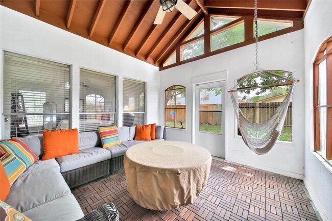 Building Photo - 21403 Hadrian Dr