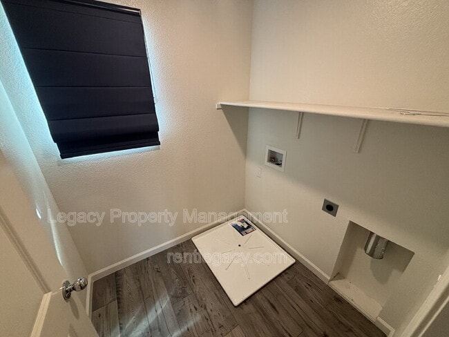 Building Photo - 2878 Catalano Wy