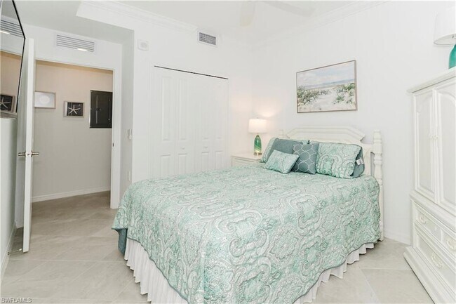 Building Photo - 5715 Double Eagle Cir
