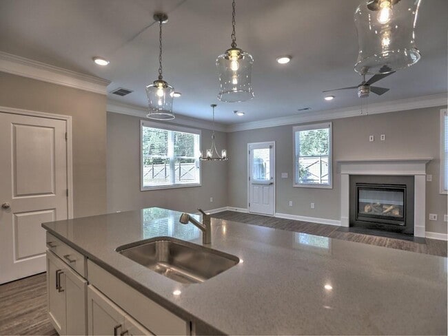 Building Photo - 3341 Verdi Ln