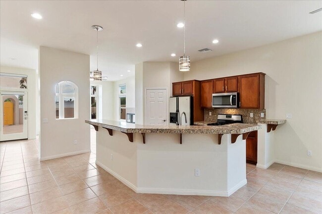 Building Photo - 51315 Cll Kalima