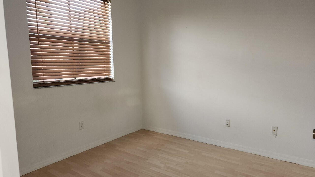 Building Photo - 4919 Schooner Dr