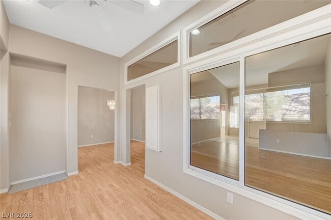 Building Photo - 9356 Villa Ridge Dr