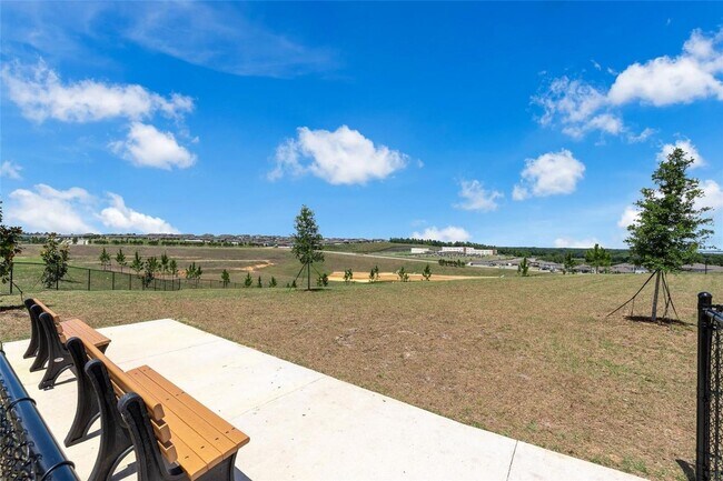 Building Photo - 2019 Sunshine Peak Dr