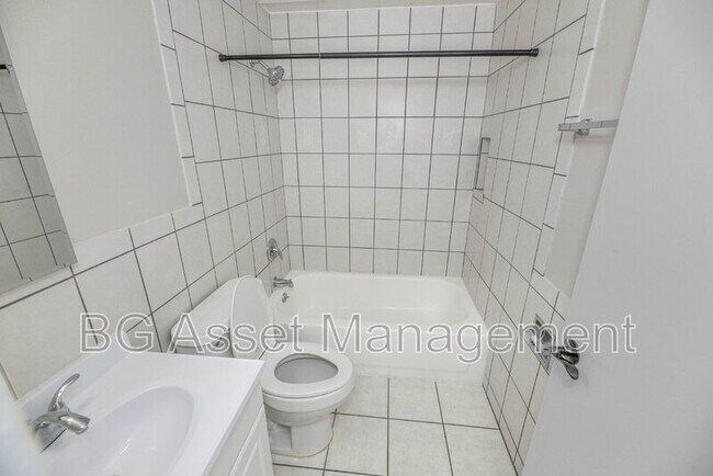 Building Photo - 134 Marina Way