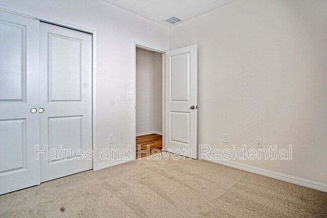 Building Photo - 5308 Rocky Hawk Run