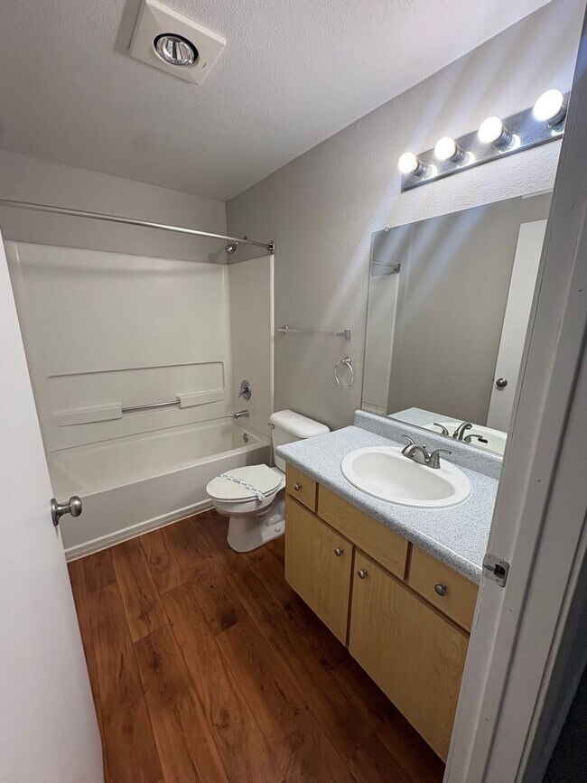 Building Photo - ? The Best Deal of the Summer—FREE August Rent!