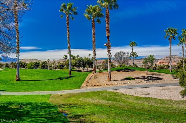 Building Photo - 121 Standing Stone St