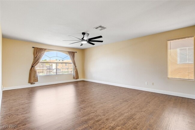 Building Photo - 2707 Mallard Landing Ave