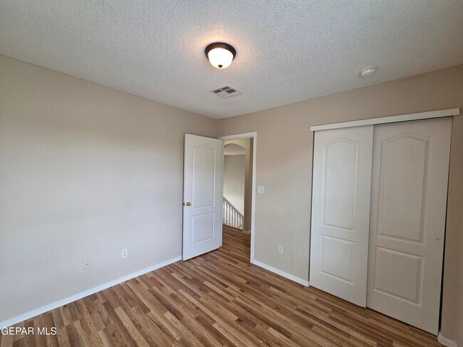 Building Photo - 12640 Gilded Sun Dr