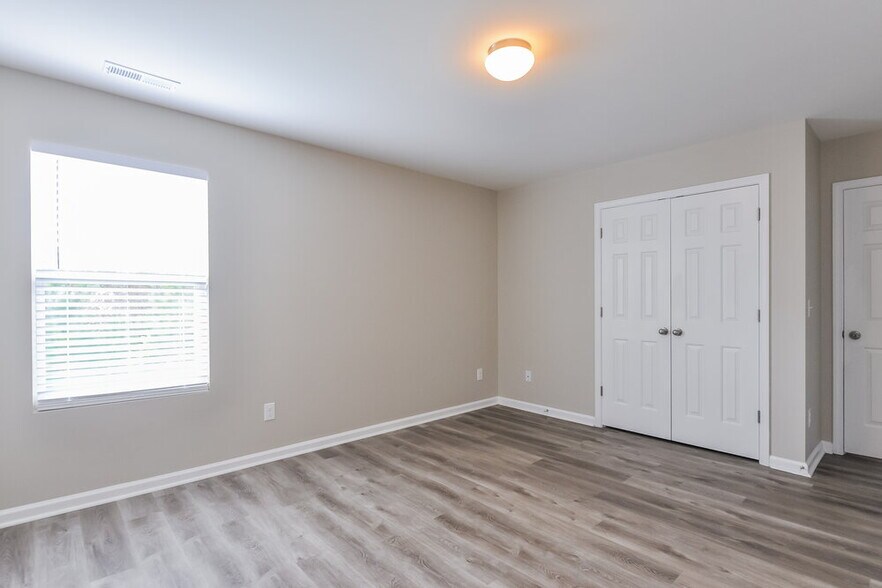 Building Photo - 3728 Amistad Ln