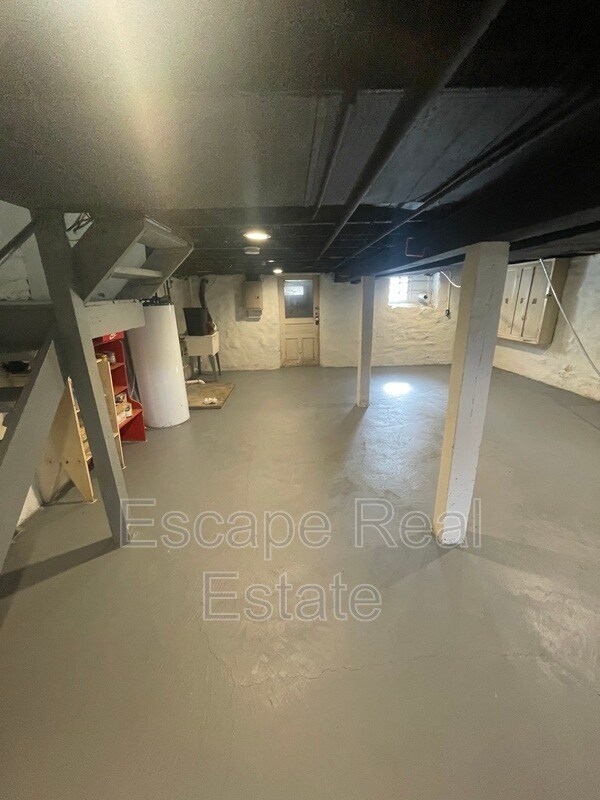 Building Photo - 4228 Osceola St