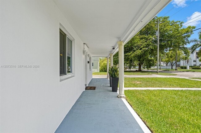 Building Photo - 9240 NW 12th Ave