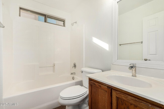 Building Photo - 15448 W Yucatan Dr