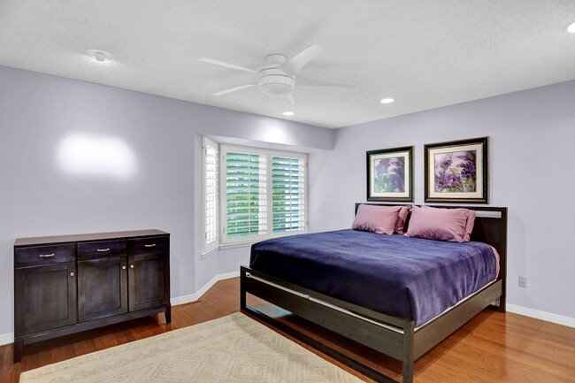 Building Photo - Beautiful Home in Southeast Denver