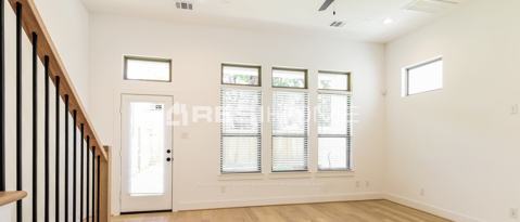 Building Photo - 3052 Truxillo St