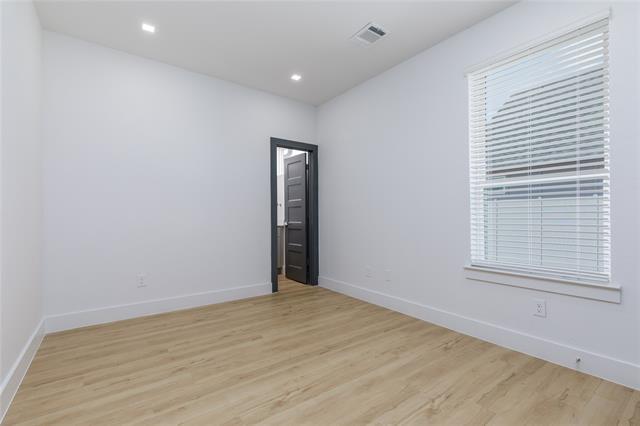 Building Photo - 2801 Weisenberger St