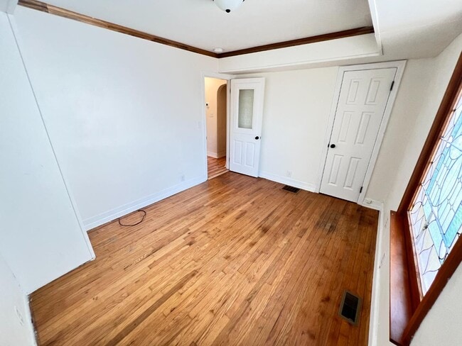 Building Photo - 15 Mann Ct