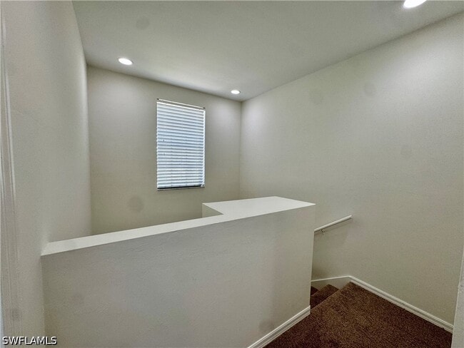 Building Photo - 3255 Tamara Dr