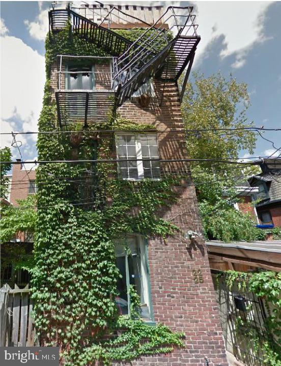 Building Photo - 2223 Latimer St