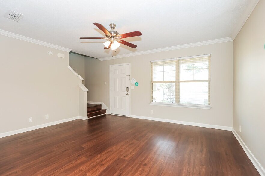 Building Photo - 3409 Smarty Jones Ct