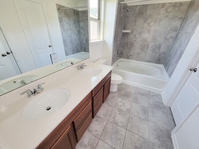 Building Photo - 727 Hardwood Grv Ct
