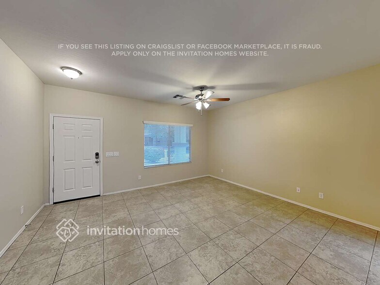 Building Photo - 17755 W Maui Ln