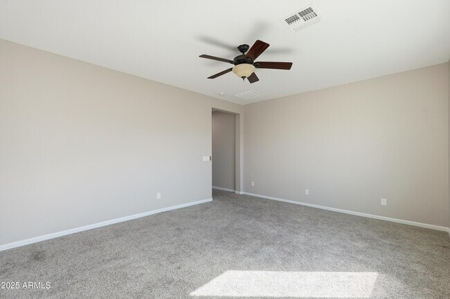 Building Photo - 26130 N 121st Ave