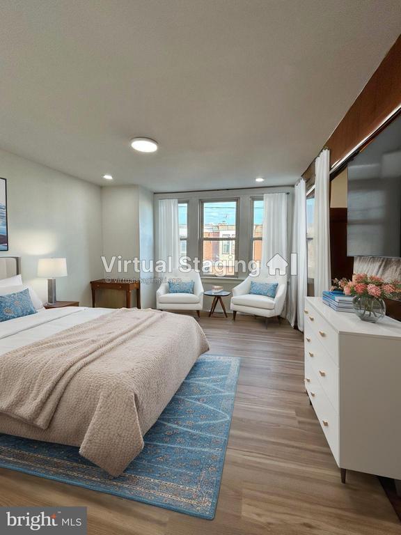 Building Photo - 5828 N American St