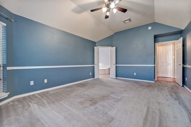 Building Photo - 22914 Cove Timbers Ct
