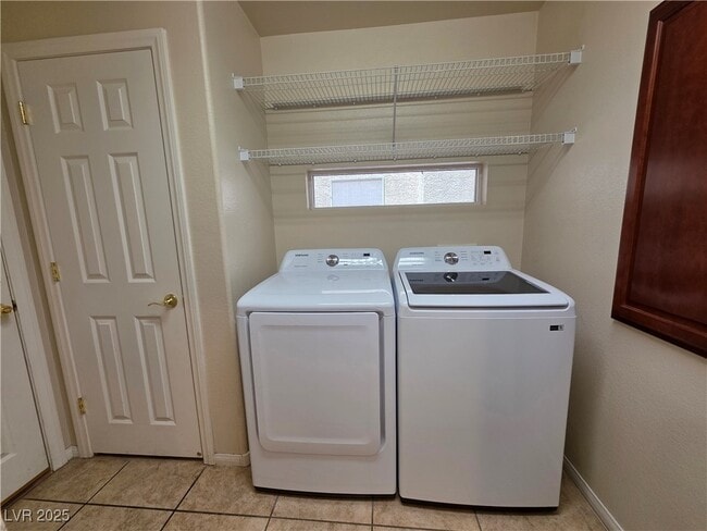 Building Photo - 10772 Glacier Rapids Ct