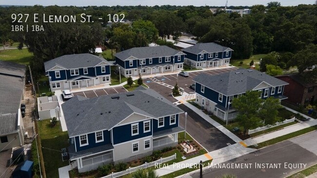 Building Photo - 927 E Lemon St