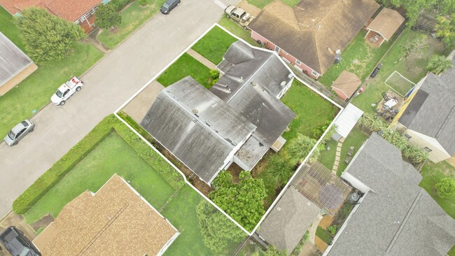 Building Photo - 5311 Perry Ave