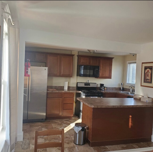 Primary Photo - 905 New St