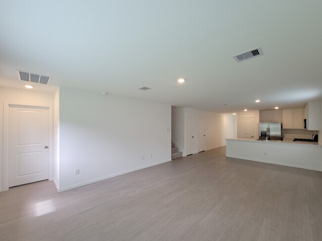 Building Photo - 25588 Rose Creek Dr