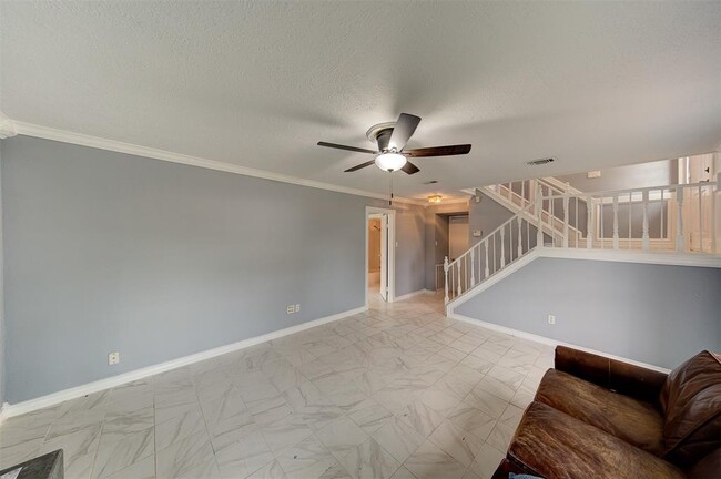 Building Photo - 263 E Castle Harbour Dr