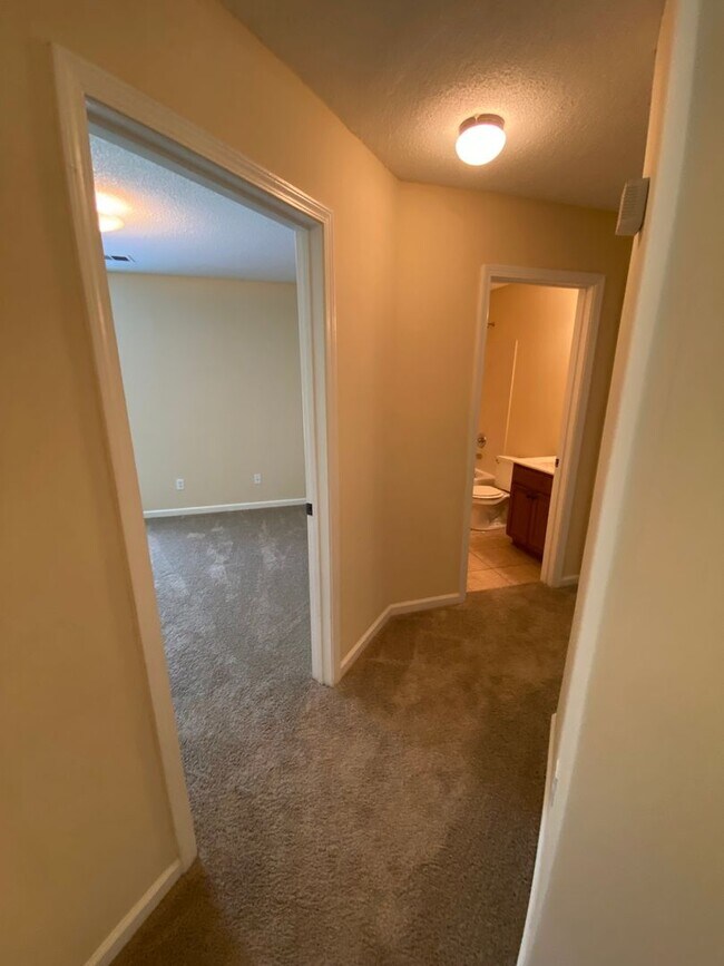 Building Photo - Gated Community - 3 Bedroom 2 Bathroom Cordova Rental Home