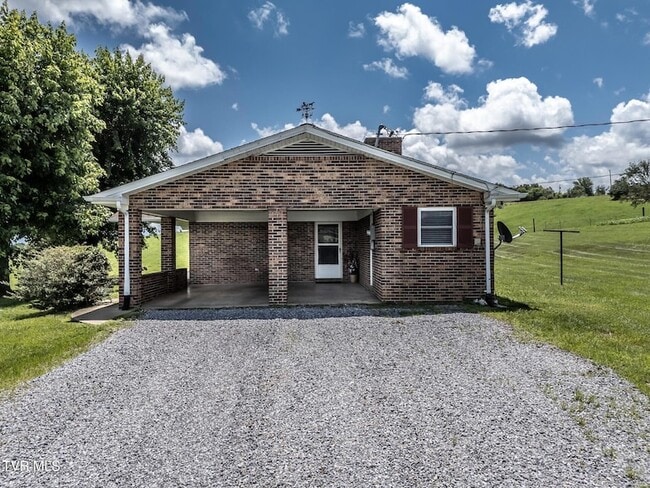 Building Photo - 3655 W Allens Bridge Rd