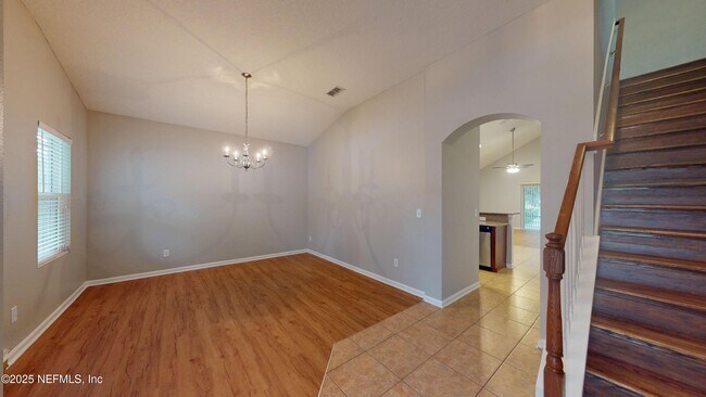Building Photo - 105 N Aberdeenshire Dr