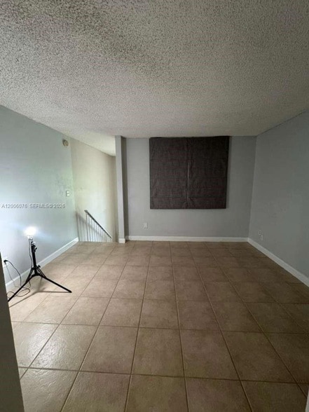 Building Photo - 8500 SW 109th Ave