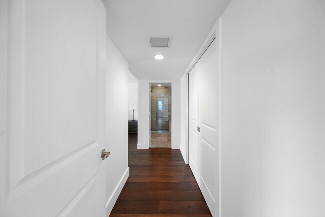 Building Photo - 13388 Polo 201 Rd