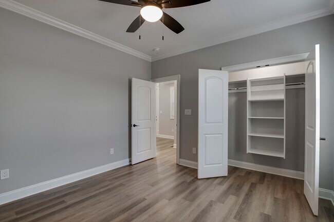 Building Photo - 310 Dudala Way