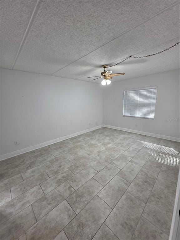 Building Photo - 3821 N Oak Dr