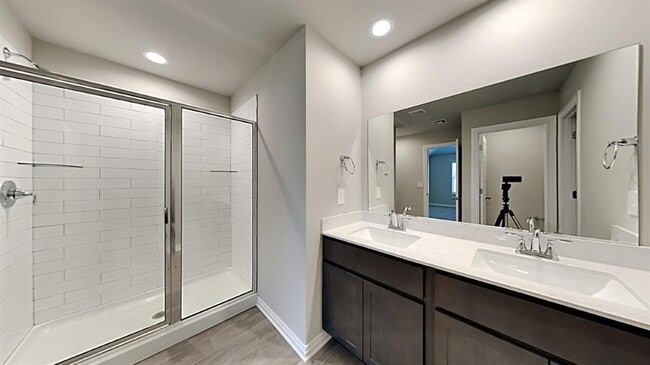 Building Photo - 4200 Colt Dr