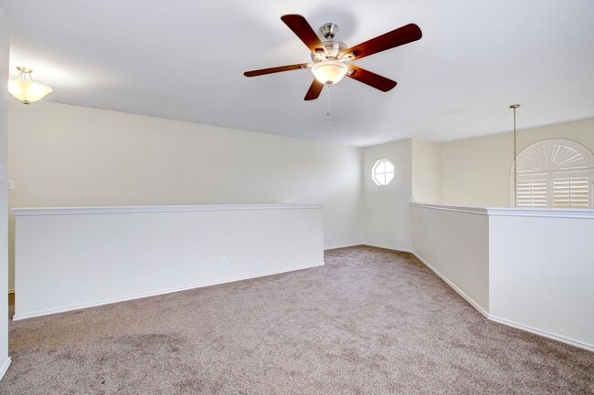 Building Photo - 2619 Crown Arbor Dr