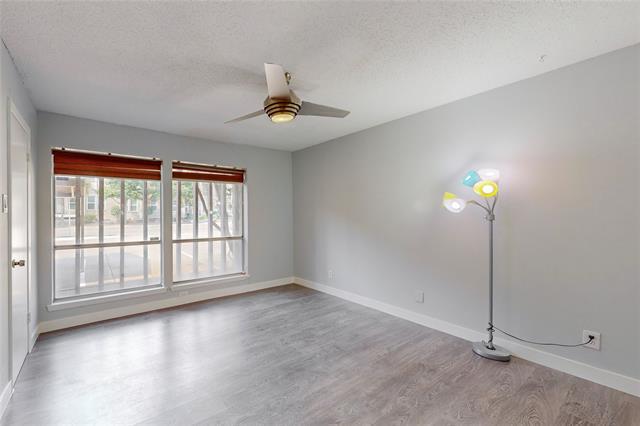 Building Photo - 5132 Amesbury Dr