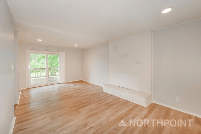 Building Photo - 3 BR/1.5BA | Newly Renovated Single Family Home | 2- Car Covered Parking | Gated backyard