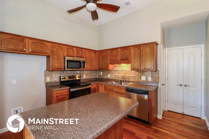 Building Photo - 1031 Cassabella Cove