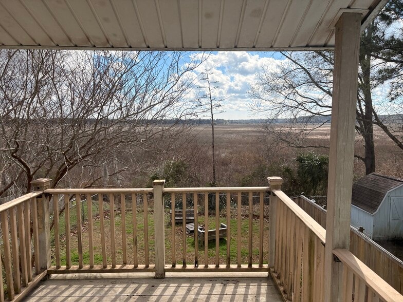 Building Photo - 5063 Popperdam Creek Dr