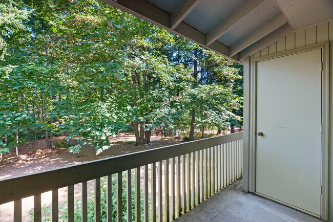 Building Photo - 12901 149th St E